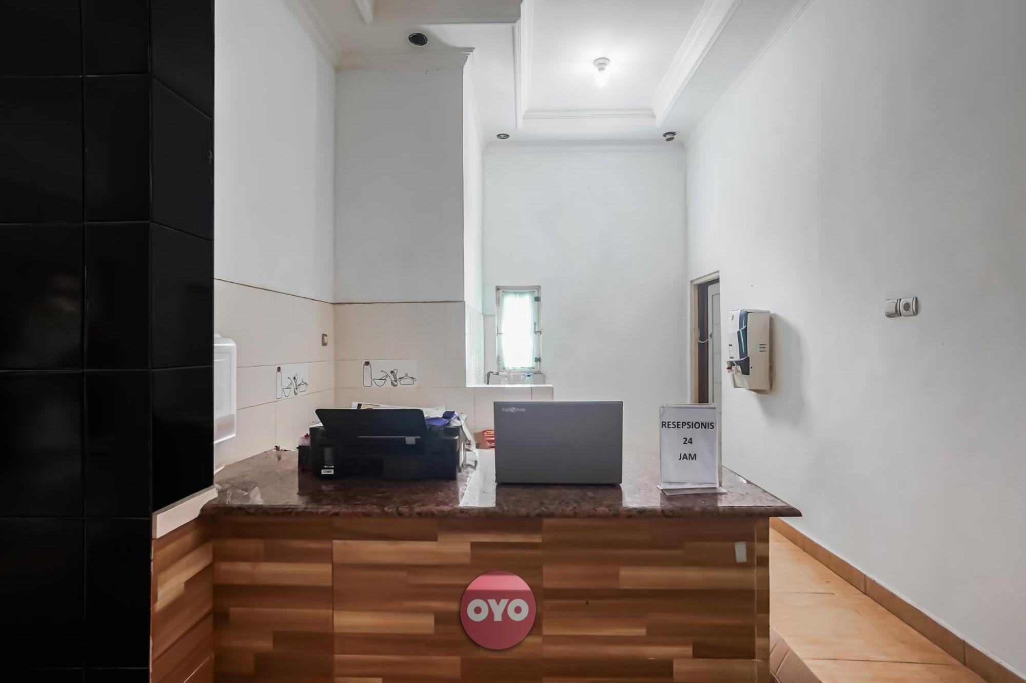 Oyo 93400 Tawing Rumbih Hotel Banjarmasin (South Kalimantan)